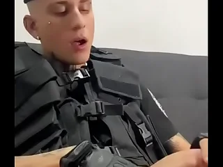 Pol&iacute;cia da pika deliciosa